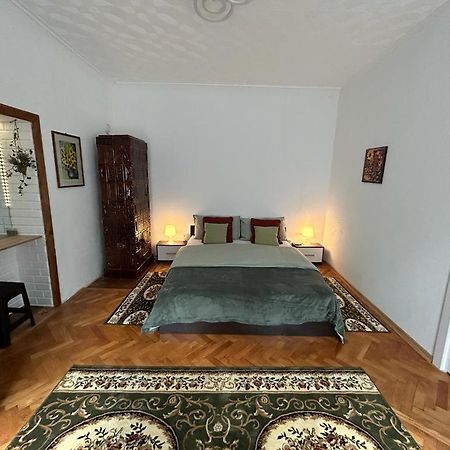 Guest House Rusu บราชอฟ ภายนอก รูปภาพ